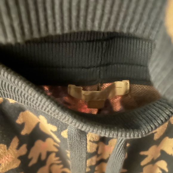 SPIRITUAL GANGSTER SET FLORAL JACQUARD RAGLAN SWEATER SHORT SIZE XS EUC - Picture 8 of 8